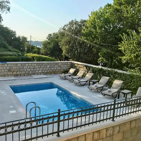 In Croatia Near Vila Dubrovník